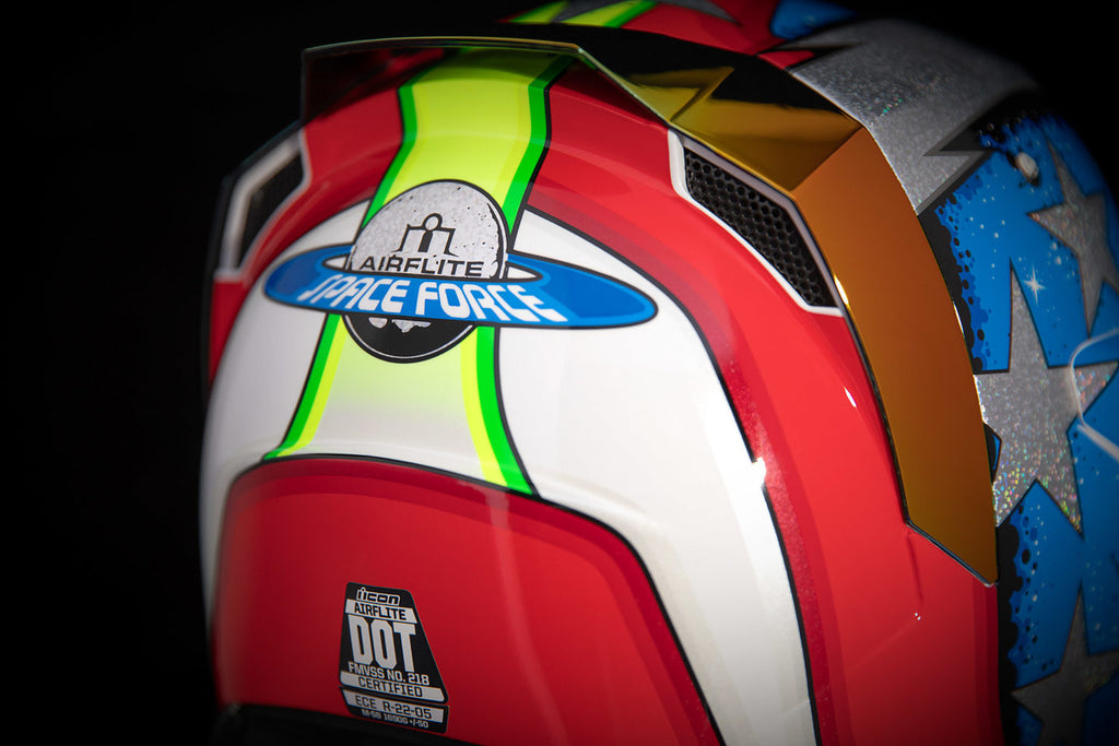 icon airflite space force helmet Full-Face Motorcycle Visor Looking at the visor more closely Icon's Airframe Pro Helmets